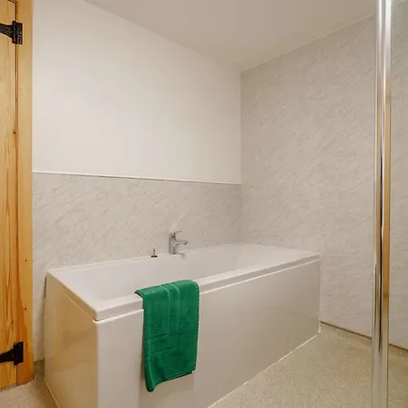 3 Bed In Helmsley 72267 Holiday home