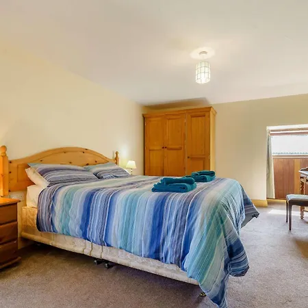 3 Bed In Middlesbrough Oc-72267